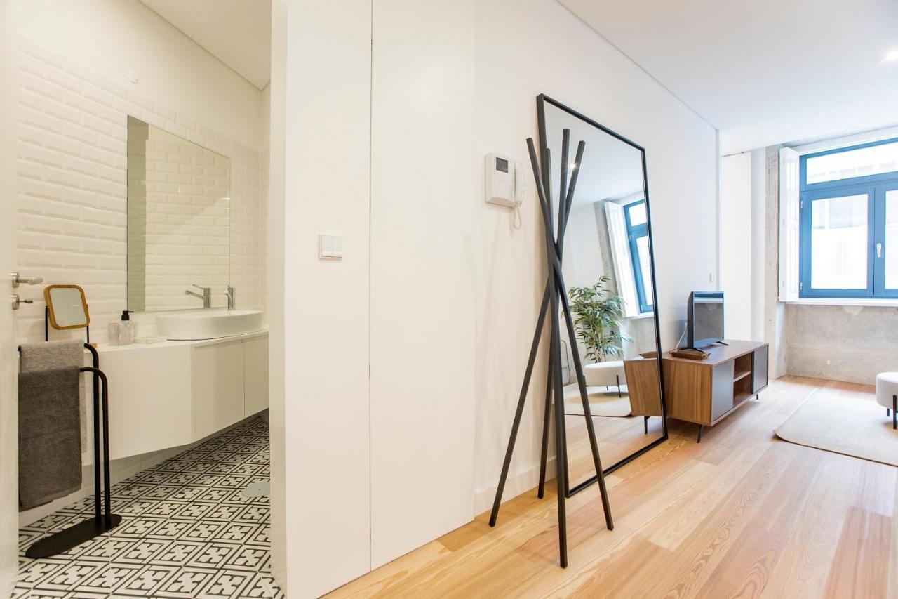 פורטו Downtown Wonder Flat W/ Ac By Lovelystay מראה חיצוני תמונה